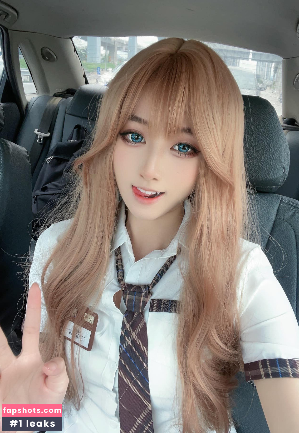 Arisa Cosplay nude babe gallery