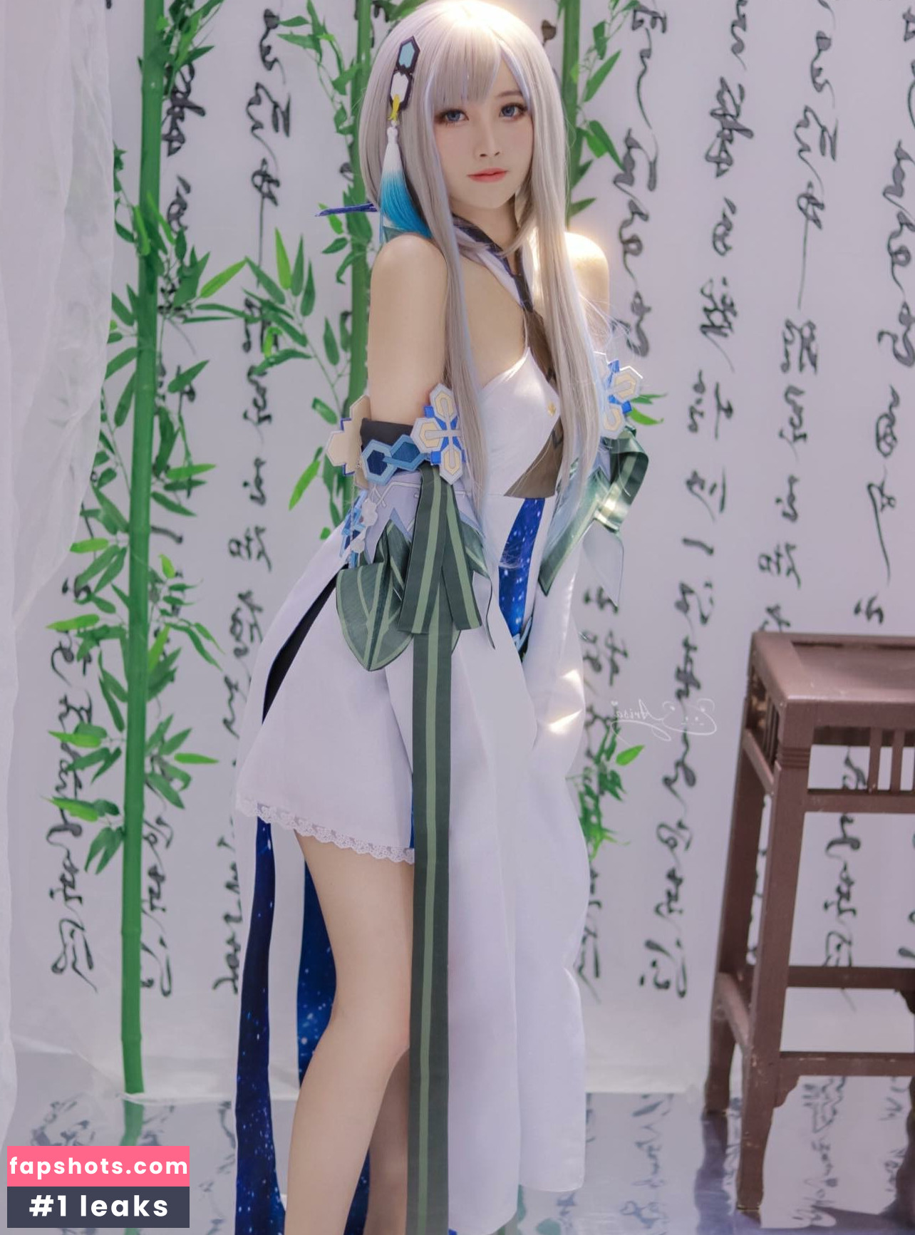 Arisa Cosplay gallery photo #31