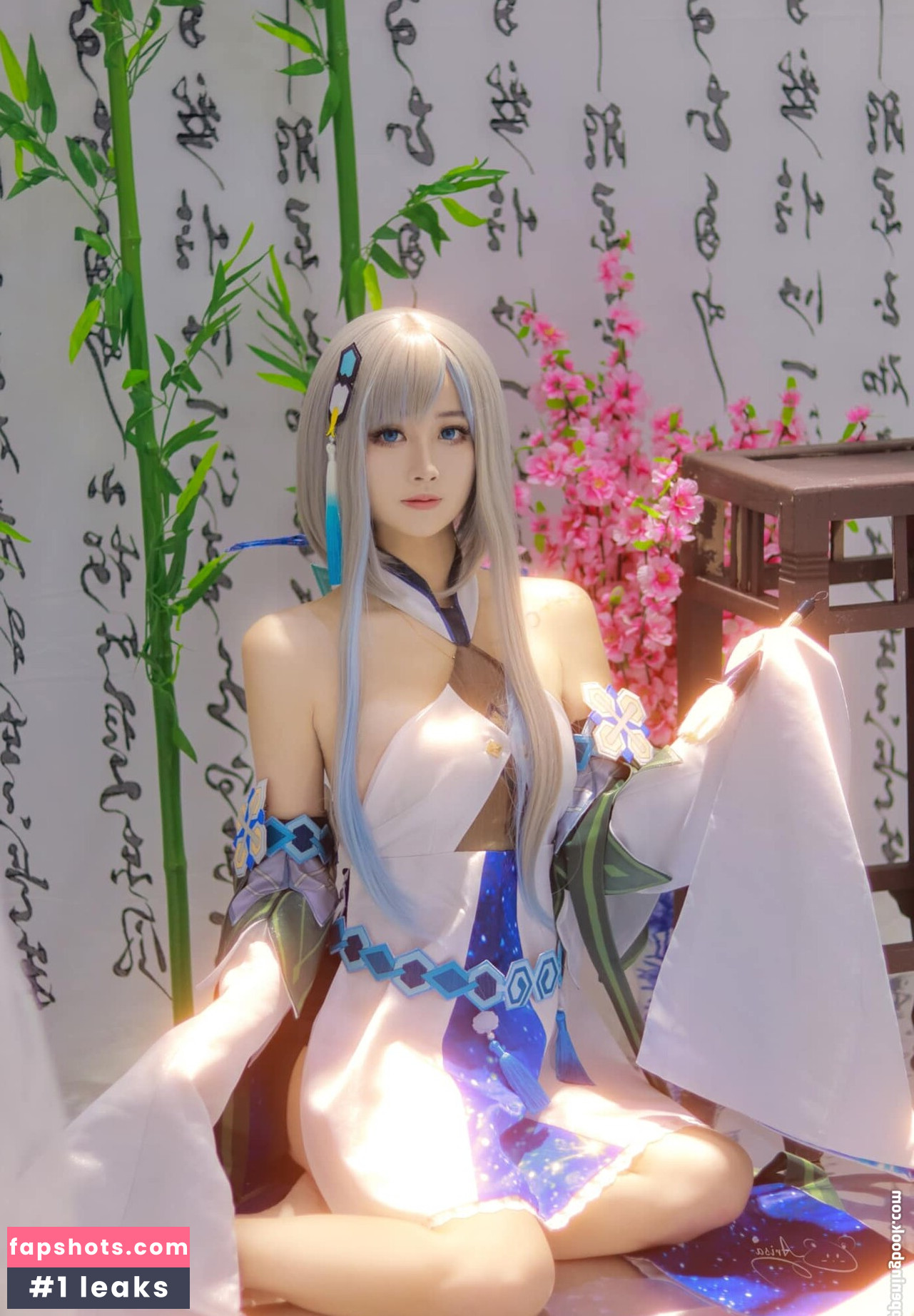 Arisa Cosplay gallery photo #35