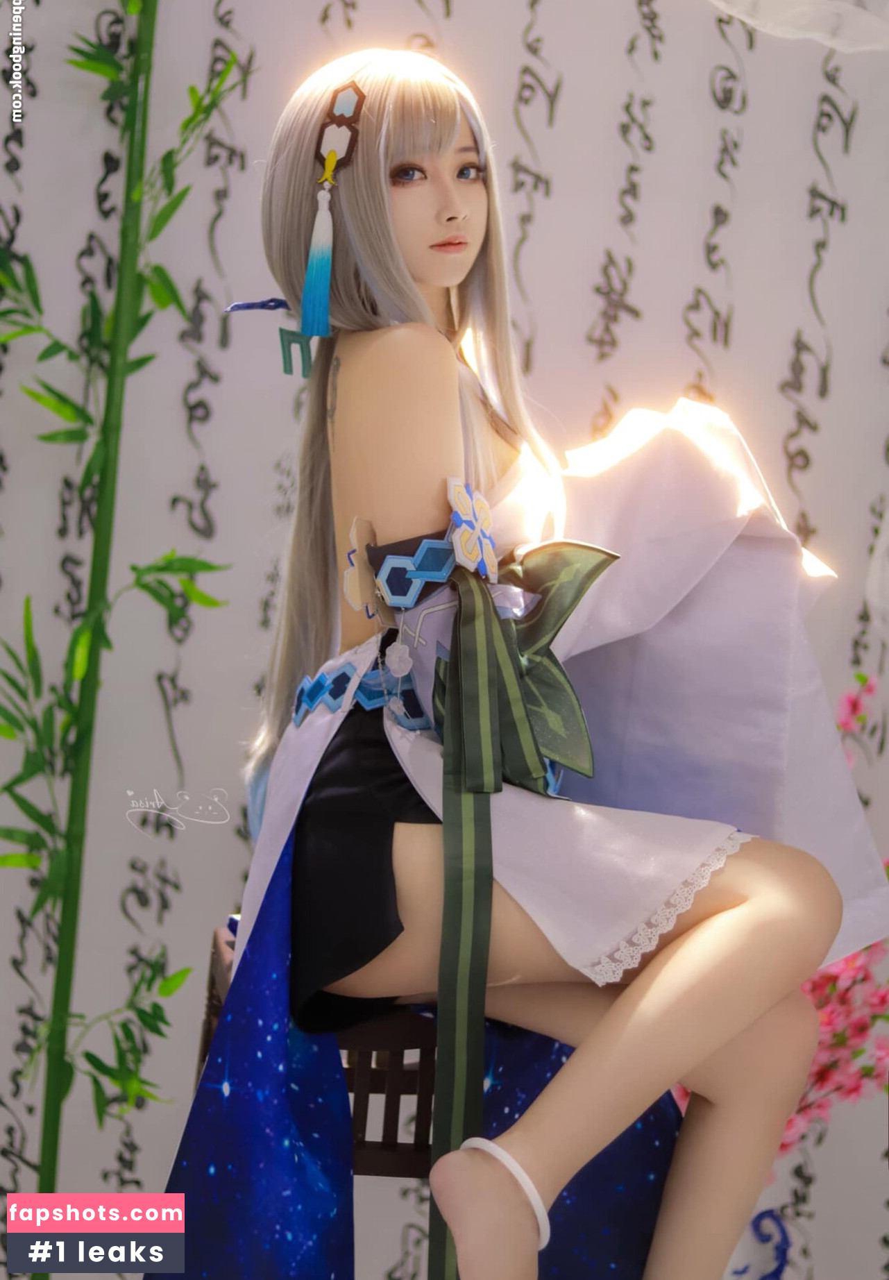 Arisa Cosplay gallery photo #39