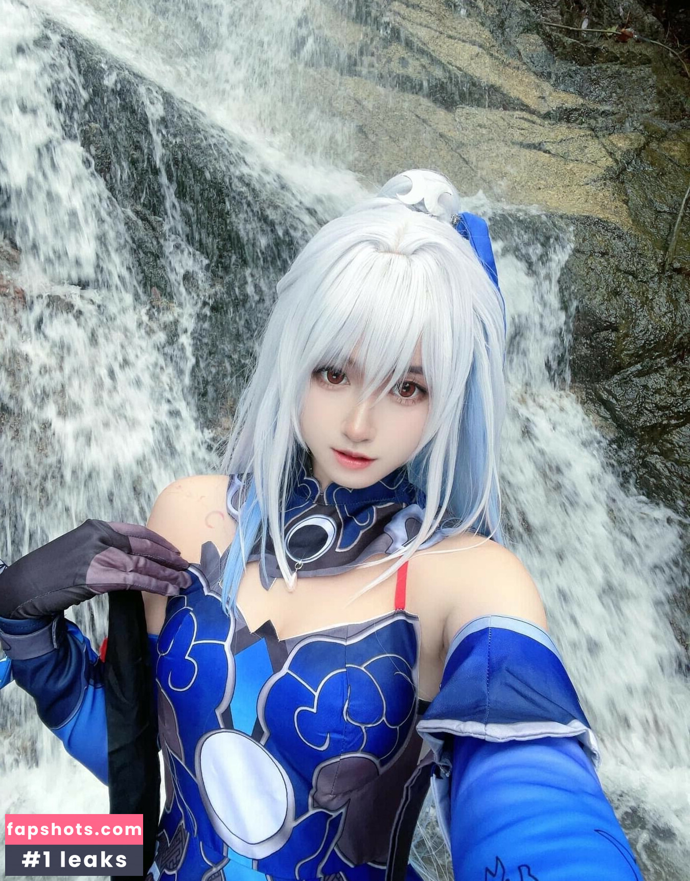 Arisa Cosplay gallery photo #7