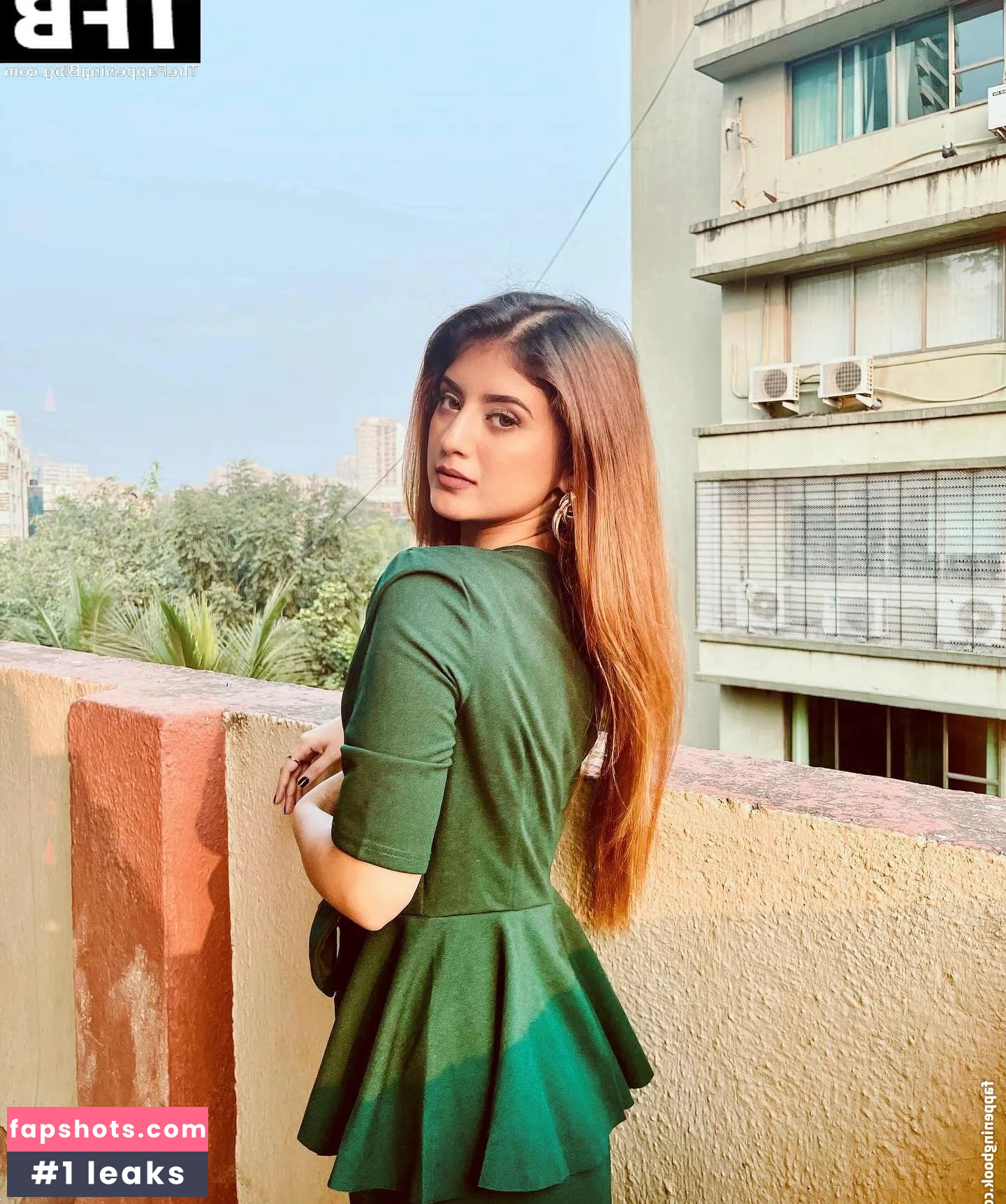 Arishfa Khan gallery photo #7