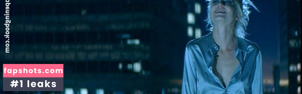 Arly Jover gallery photo #16