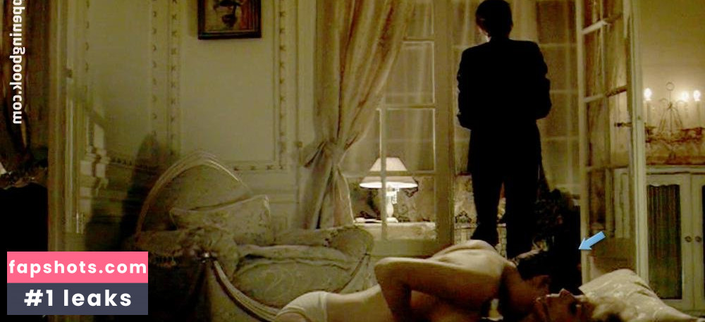 Arly Jover gallery photo #8