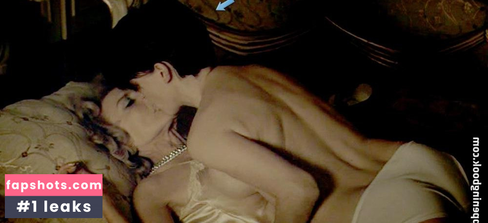 Arly Jover gallery photo #10