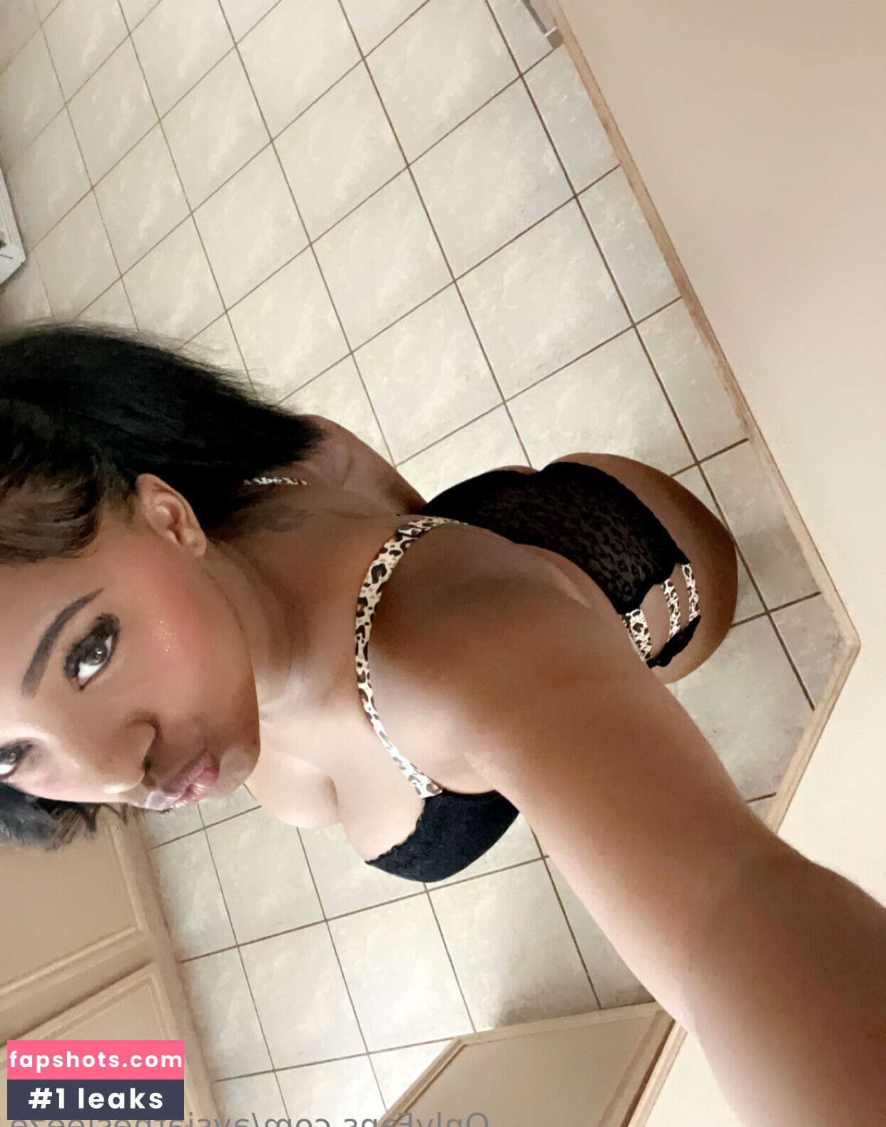 armani_doll gallery photo #5