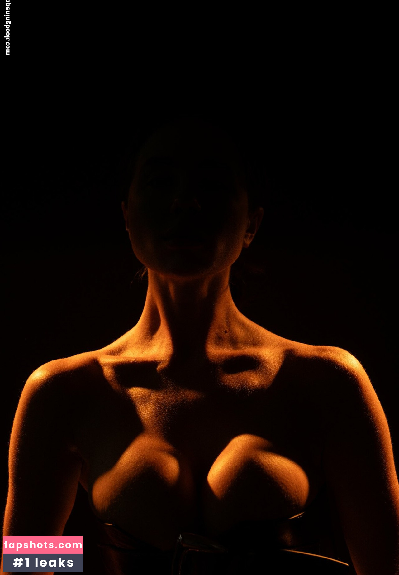 Arte Jones gallery photo #4