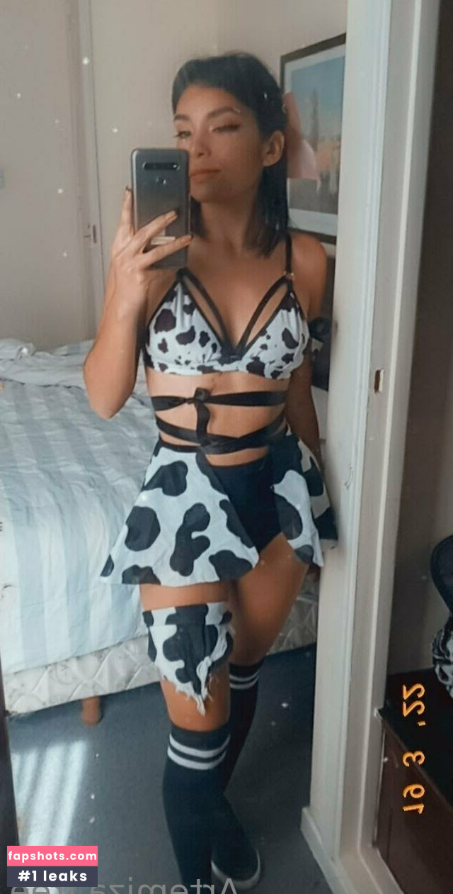 artemi.za.free gallery photo #23