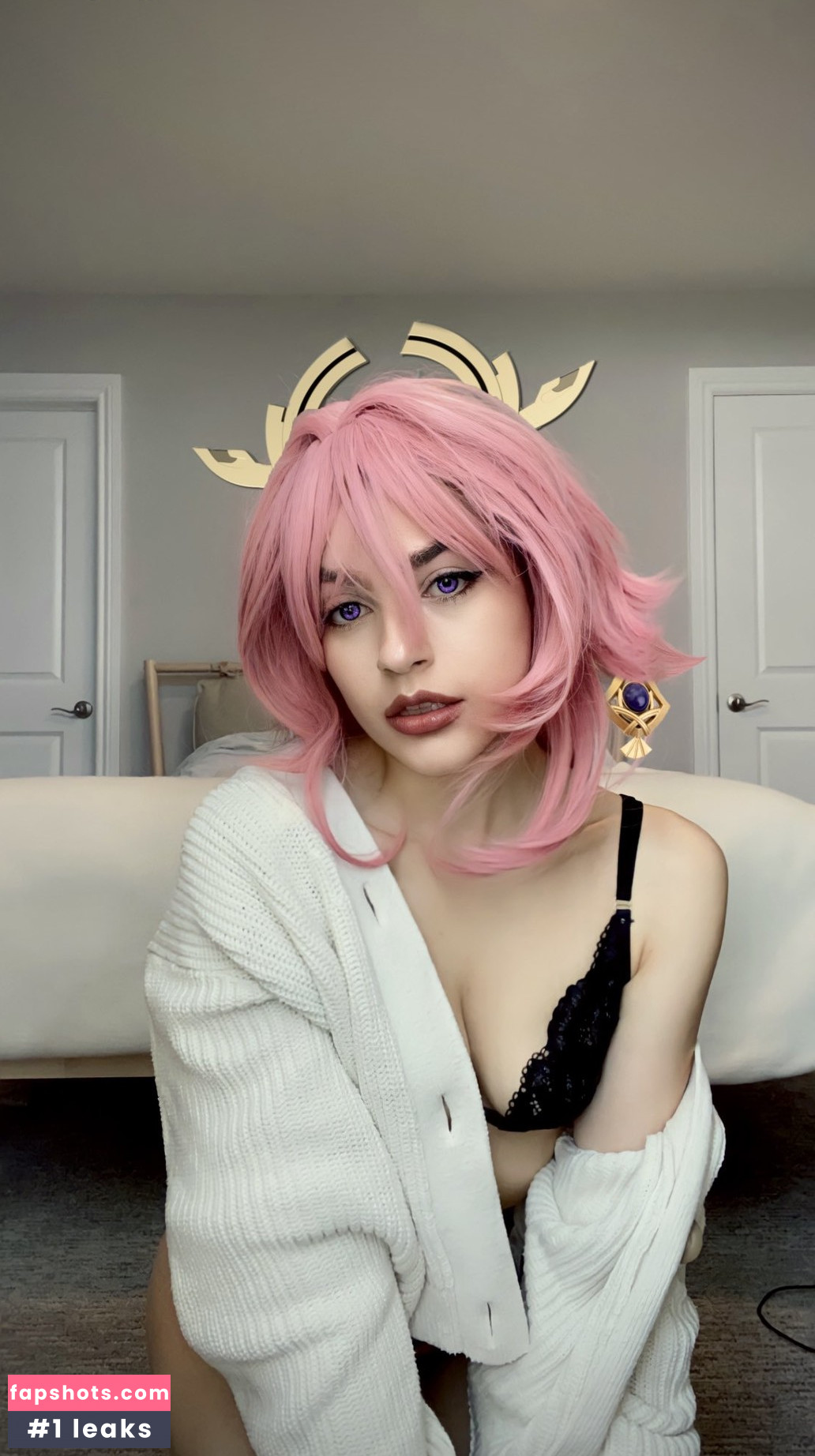 Artemis19 gallery photo #19