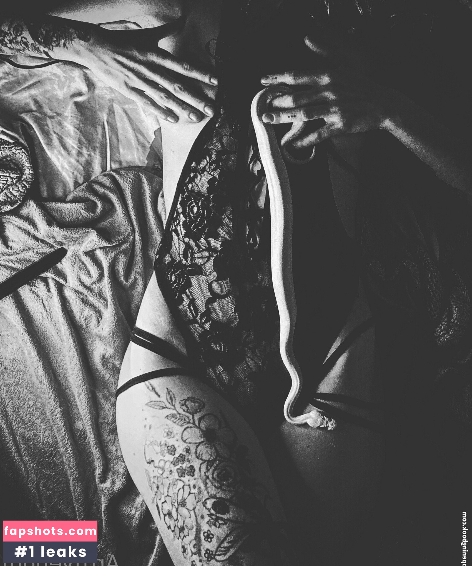 artnvenom Nude Leaks OnlyFans Photos #16 - LeakJerk