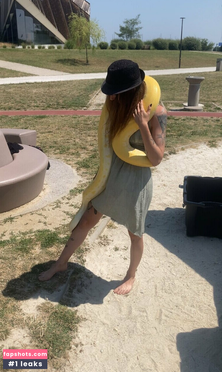 artnvenom Nude Leaks OnlyFans Photos #9 - LeakJerk