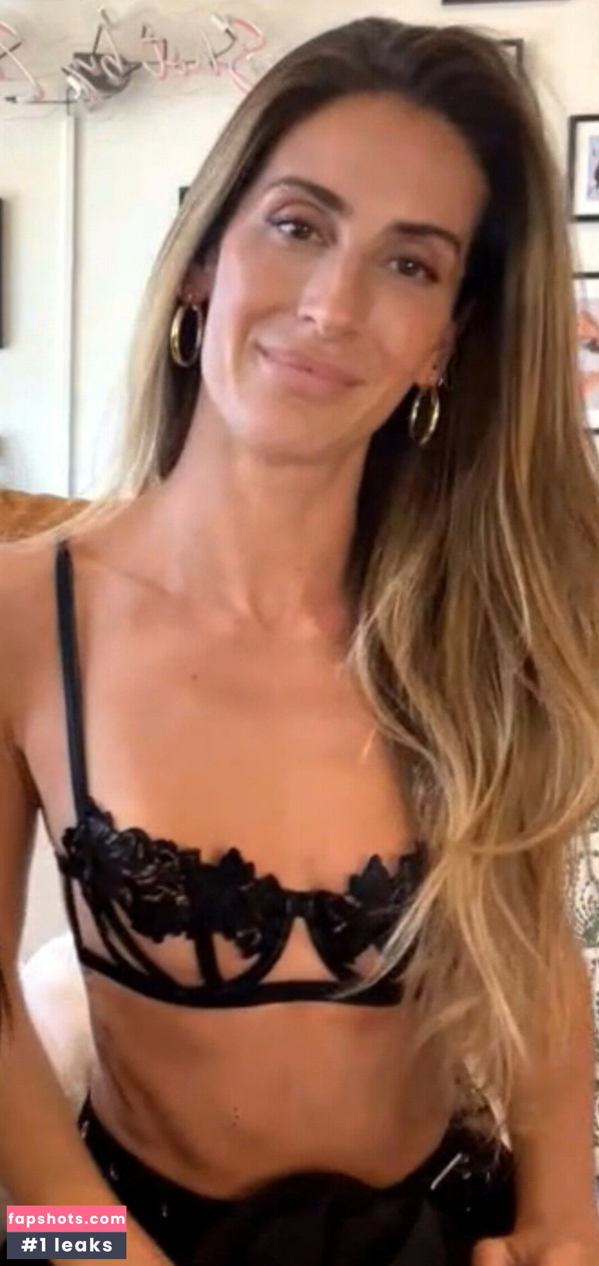 ArtwithKay Filtración Desnuda OnlyFans Foto #3 - Fapshots