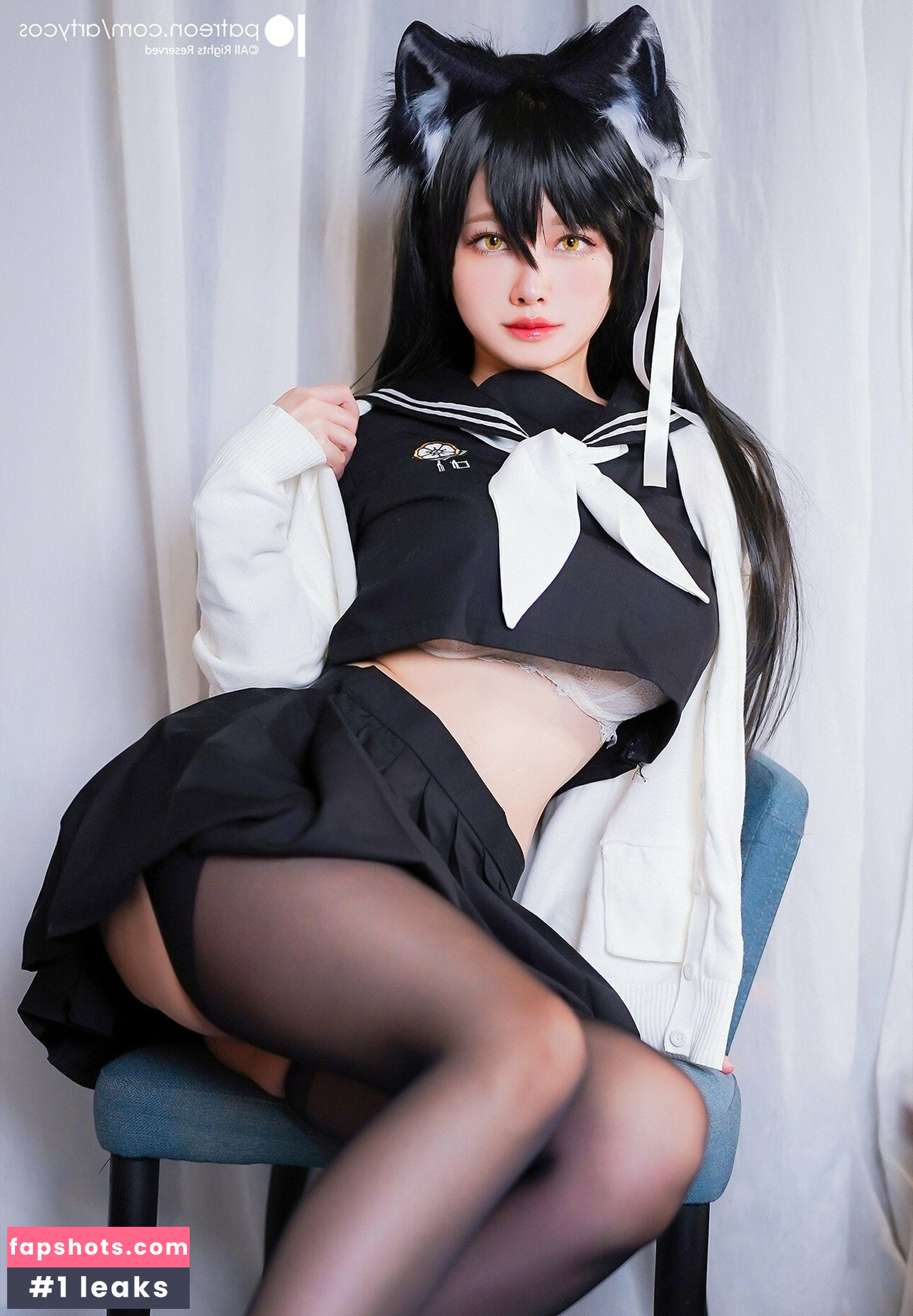 Arty gallery photo #8