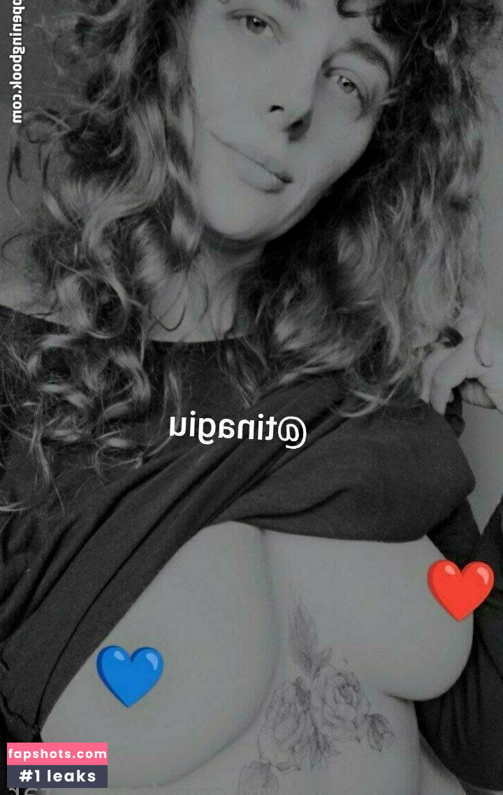 arya_star gallery photo #37