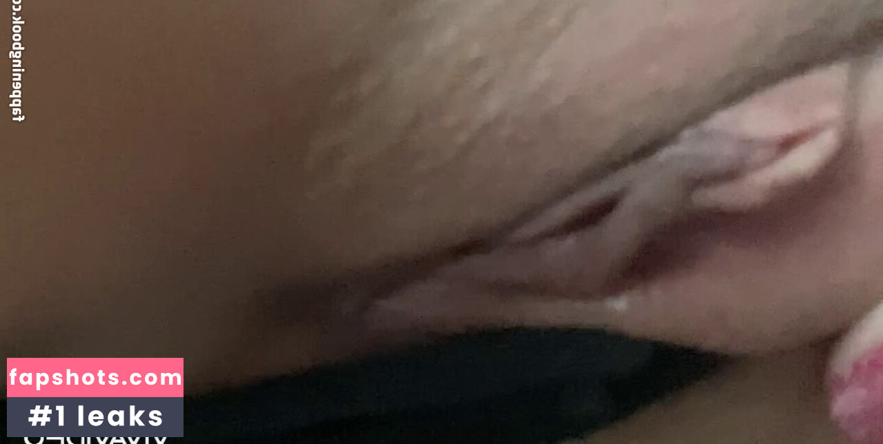 Arya Volks gallery photo #13