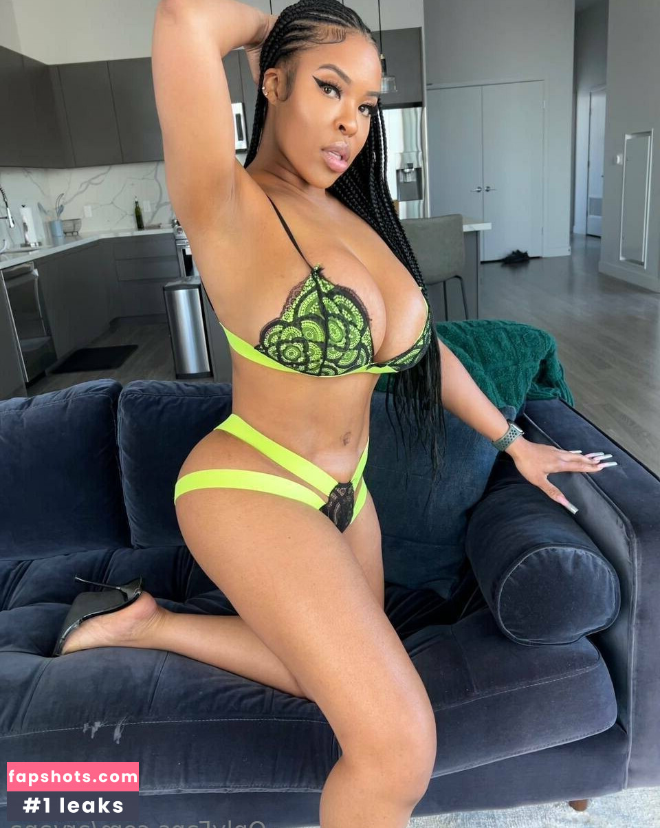 aryana Nude Leaks OnlyFans Photos #63 - LeakJerk