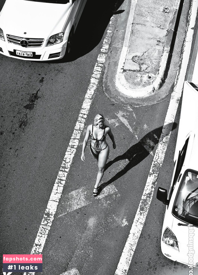 Aryane Steinkopf gallery photo #7