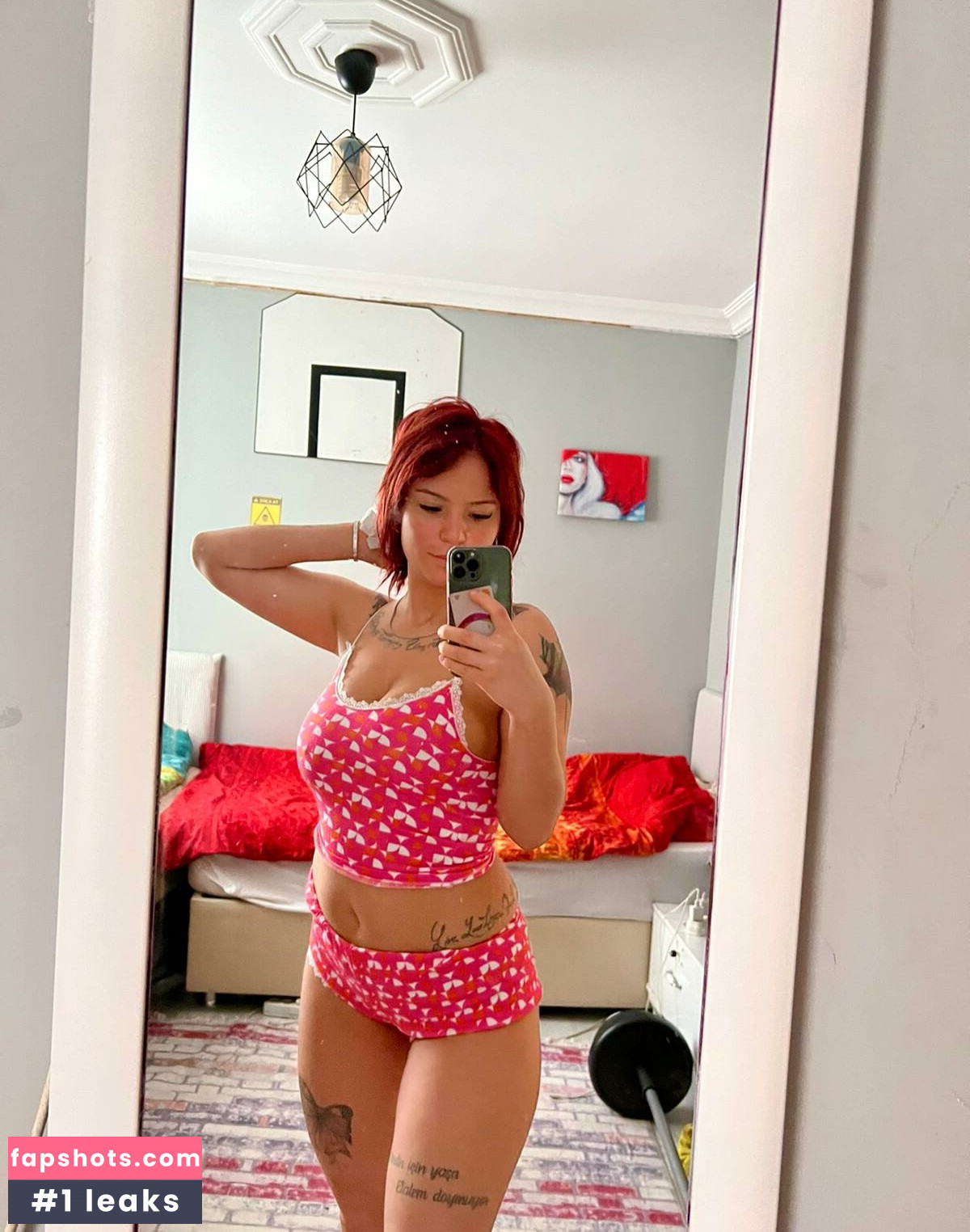 Arzu Ylmaz gallery photo #30