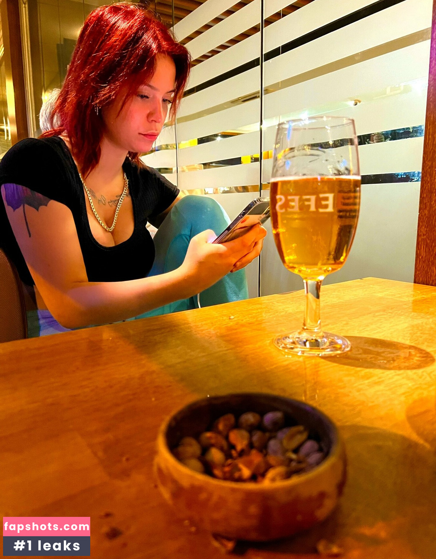 Arzu Ylmaz gallery photo #44