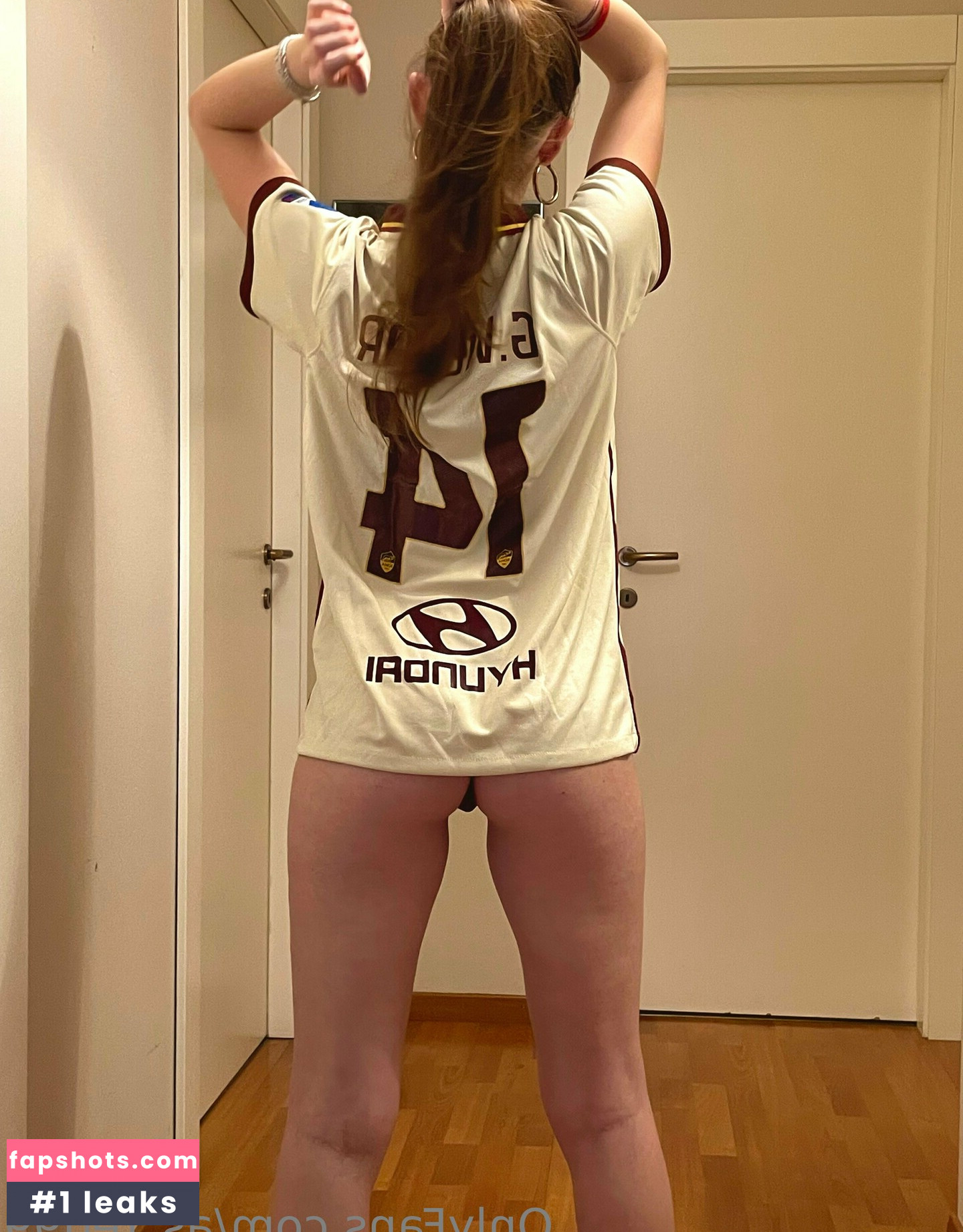 as_red99 nude babe gallery