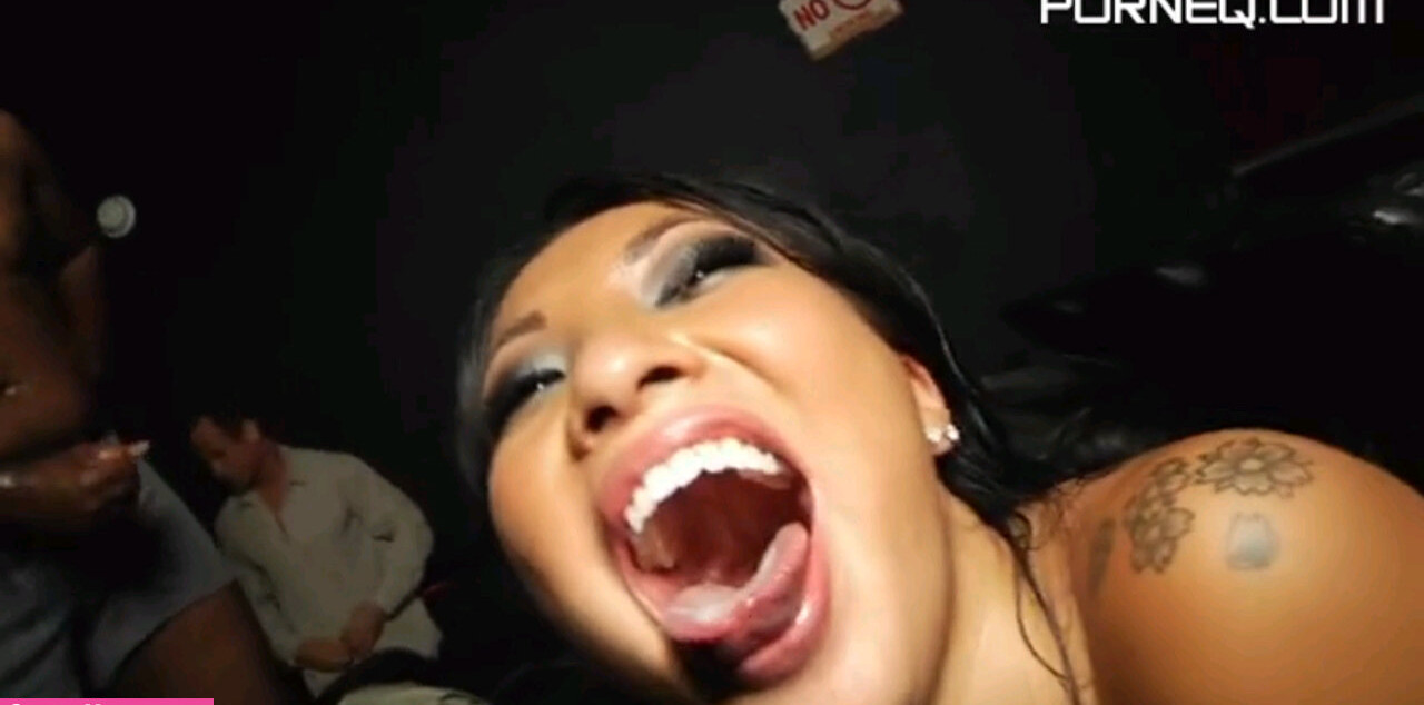 asa-akira gallery photo #617