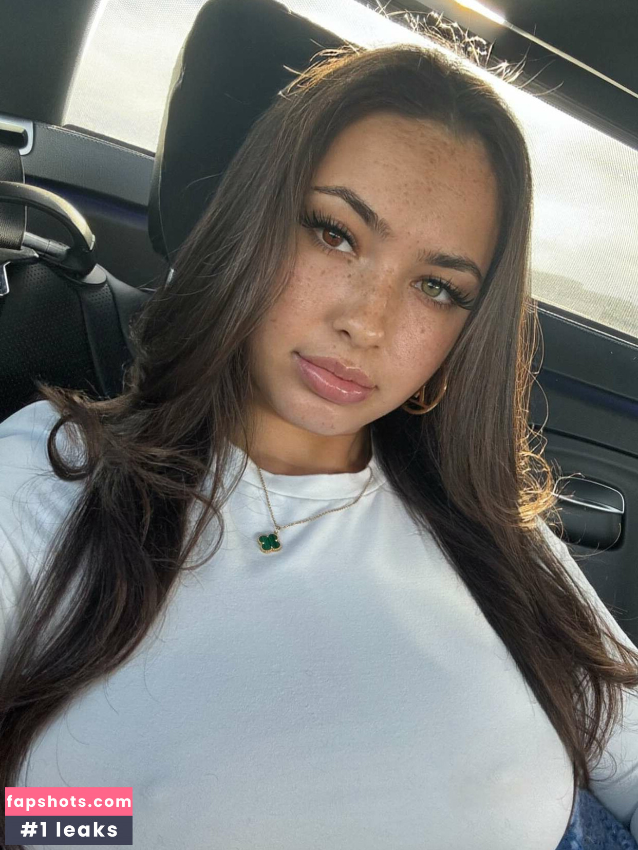 Ash Kash gallery photo #44