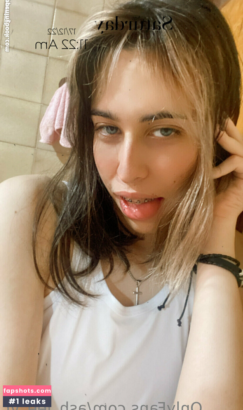 ash_lee_vr gallery photo #39