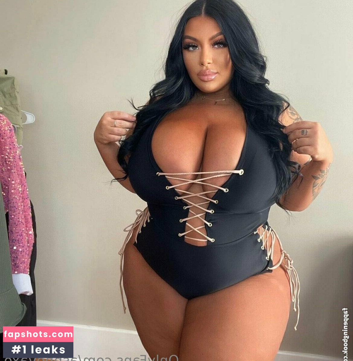 ashbovaxo gallery photo #14