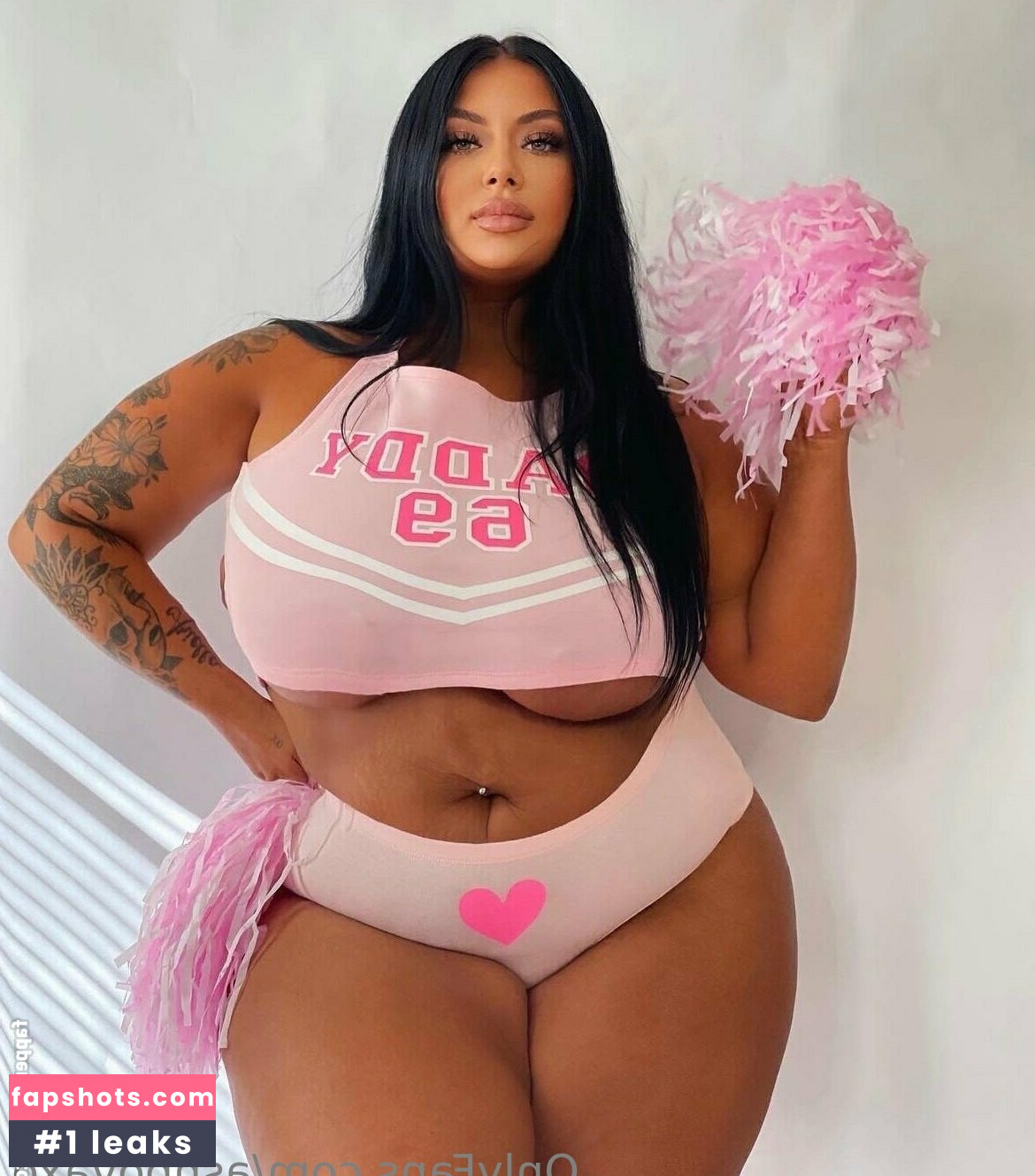 ashbovaxo gallery photo #38