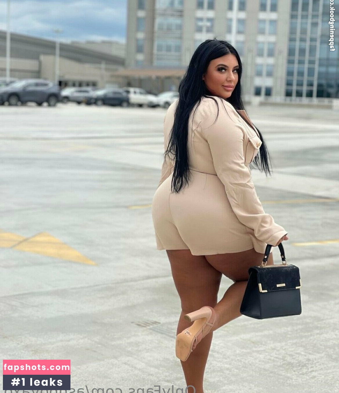 ashbovaxo gallery photo #39