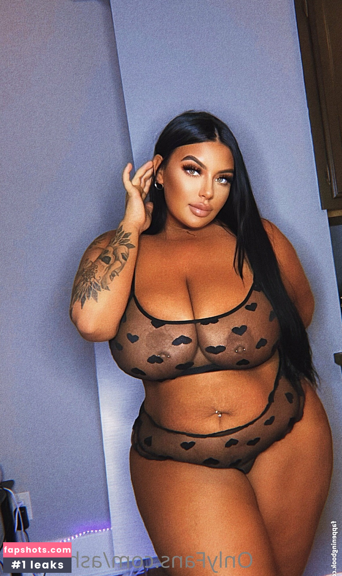 ashbovaxo gallery photo #47