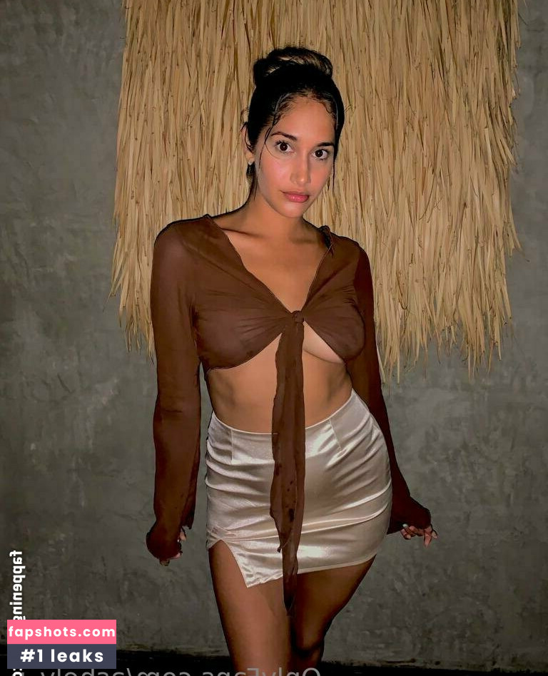 ashelyvegaz Nude Leaks OnlyFans Photos #25 - LeakJerk