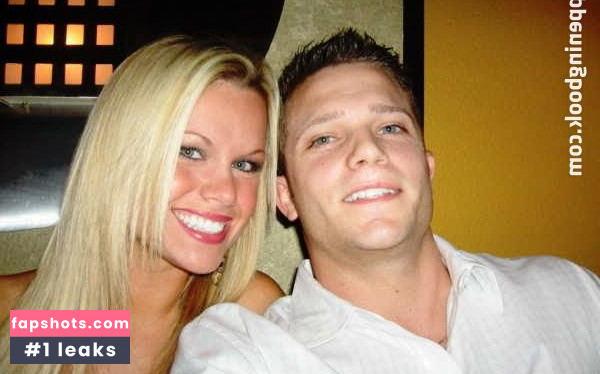 Ashlee Figg gallery photo #18