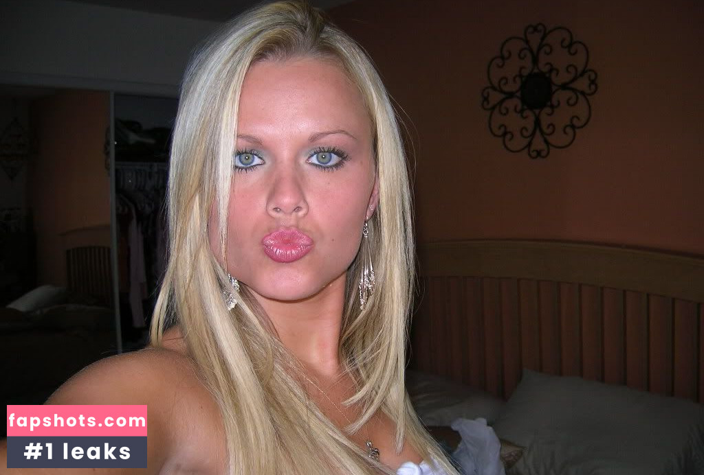 Ashlee Figg gallery photo #21