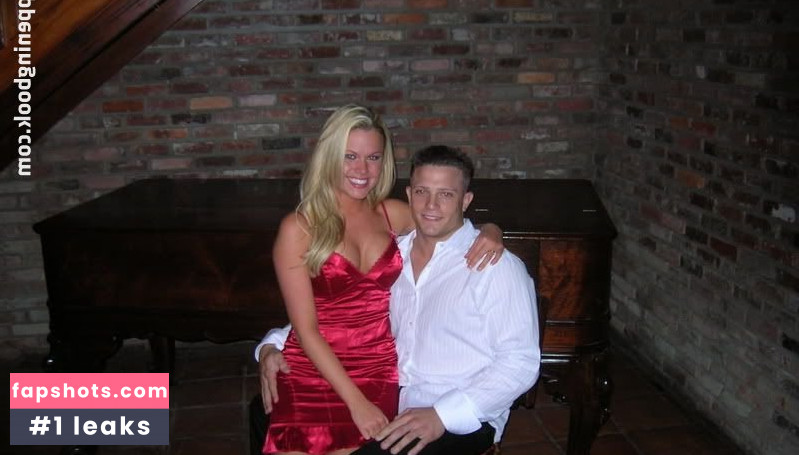 Ashlee Figg gallery photo #22