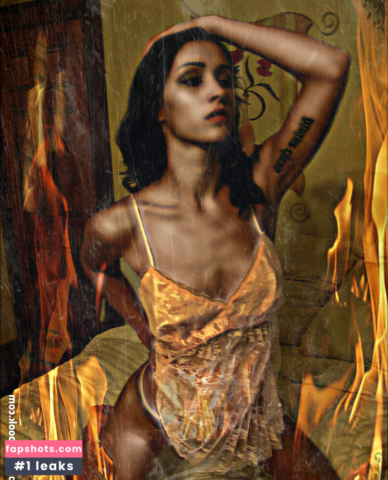 Ashlee Nova gallery photo #2