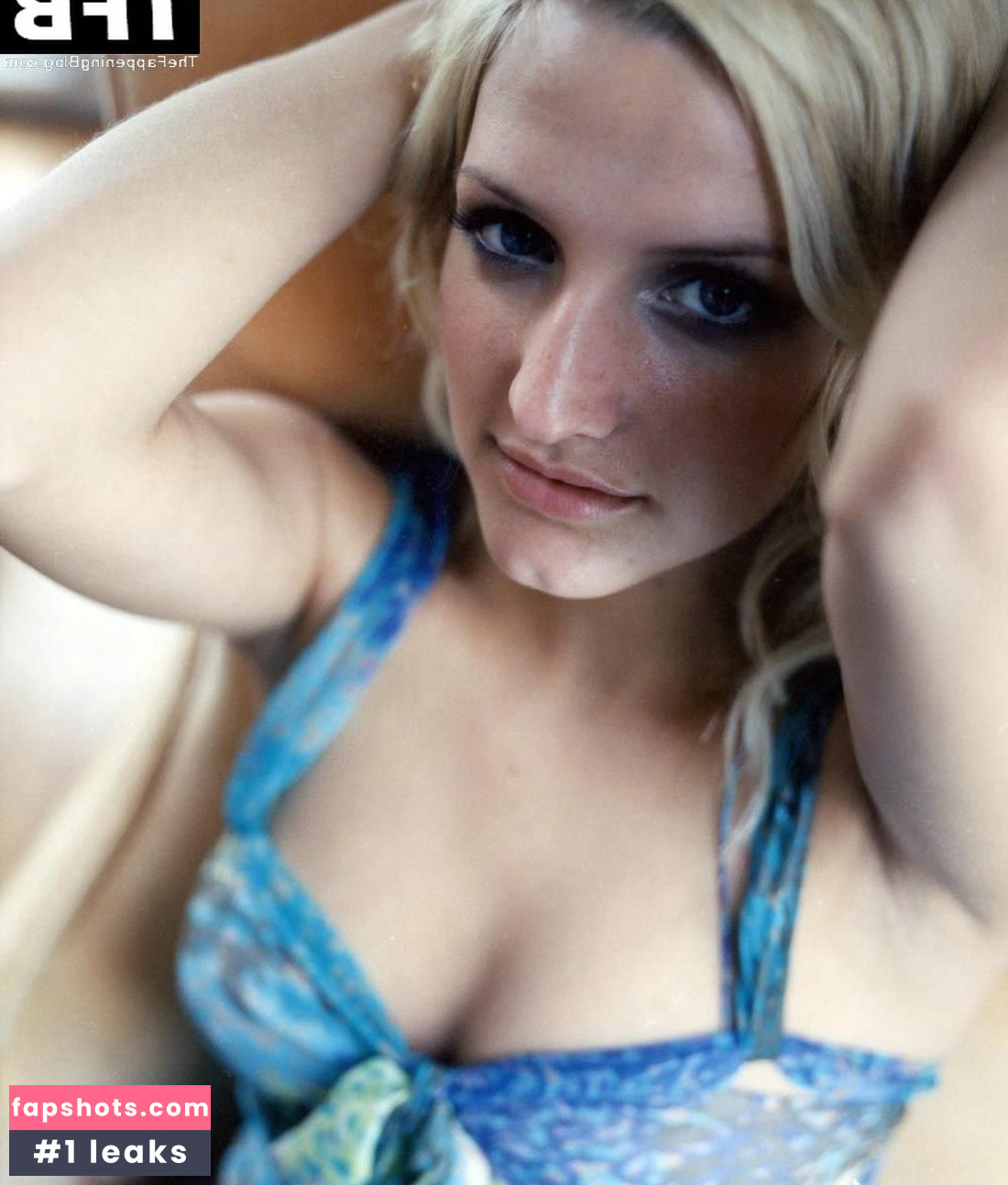 Ashlee Simpson Ross gallery photo #13