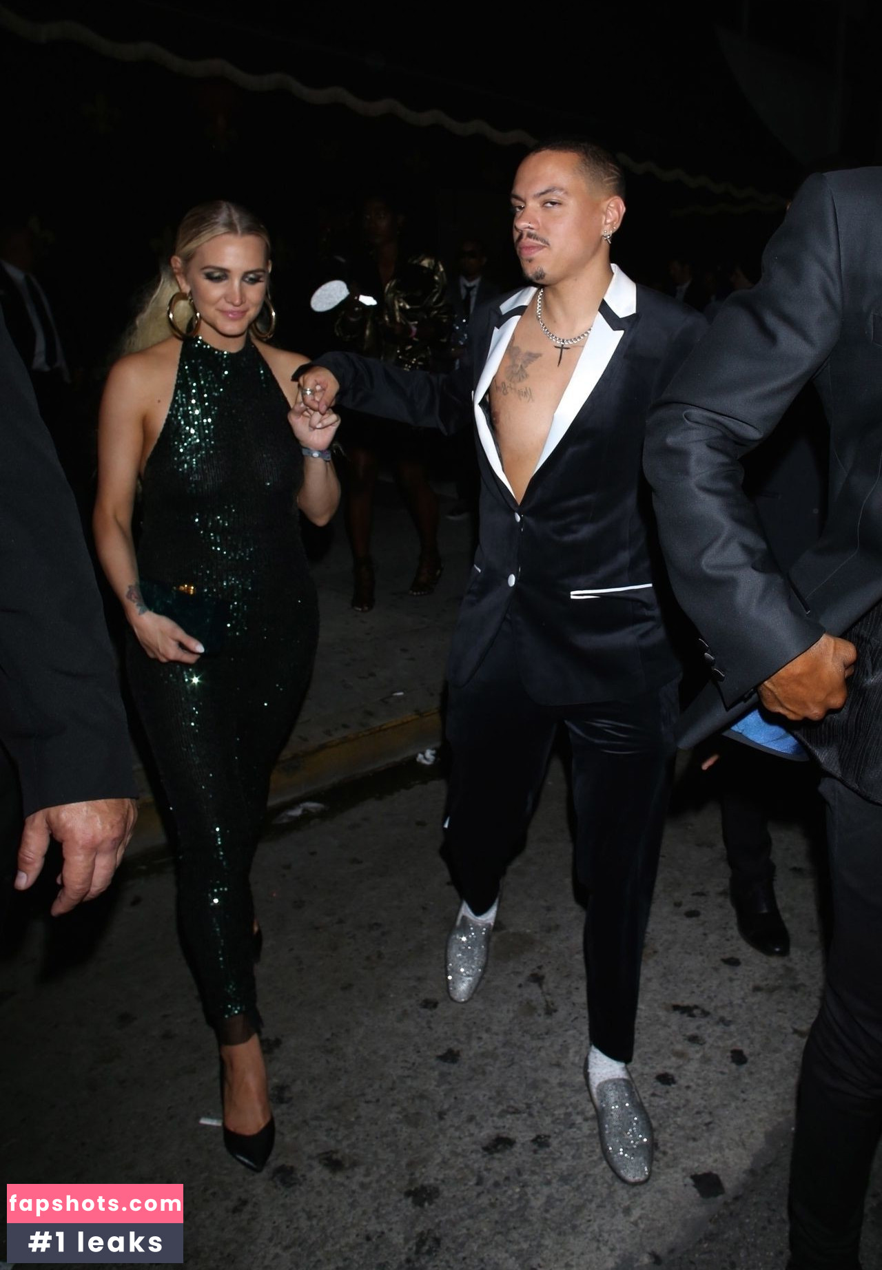 Ashlee Simpson Ross gallery photo #92