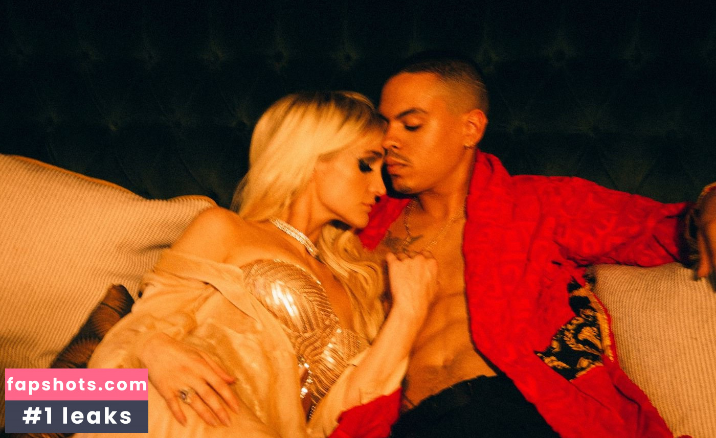 Ashlee Simpson Ross gallery photo #97