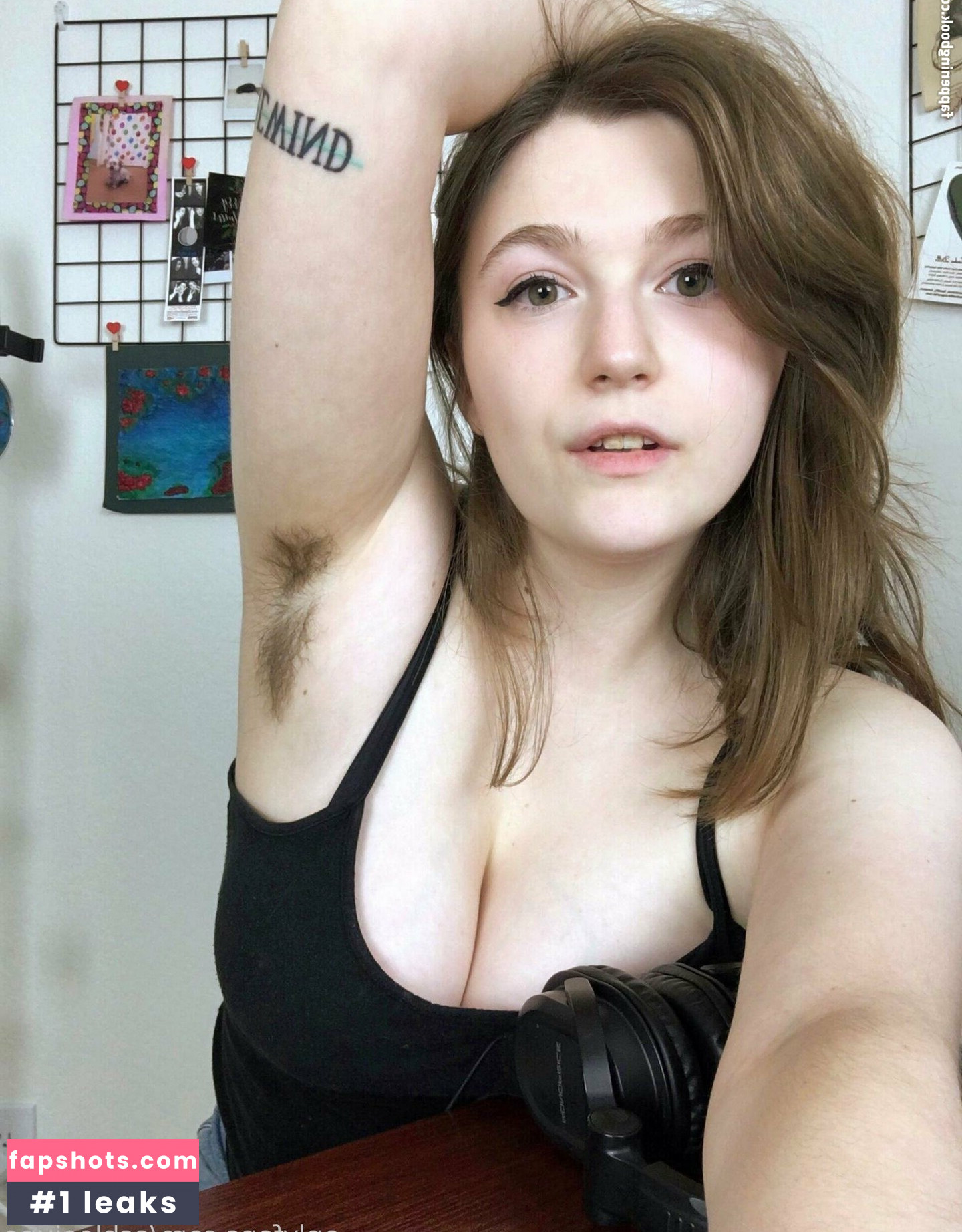 ashleejune nude babe gallery