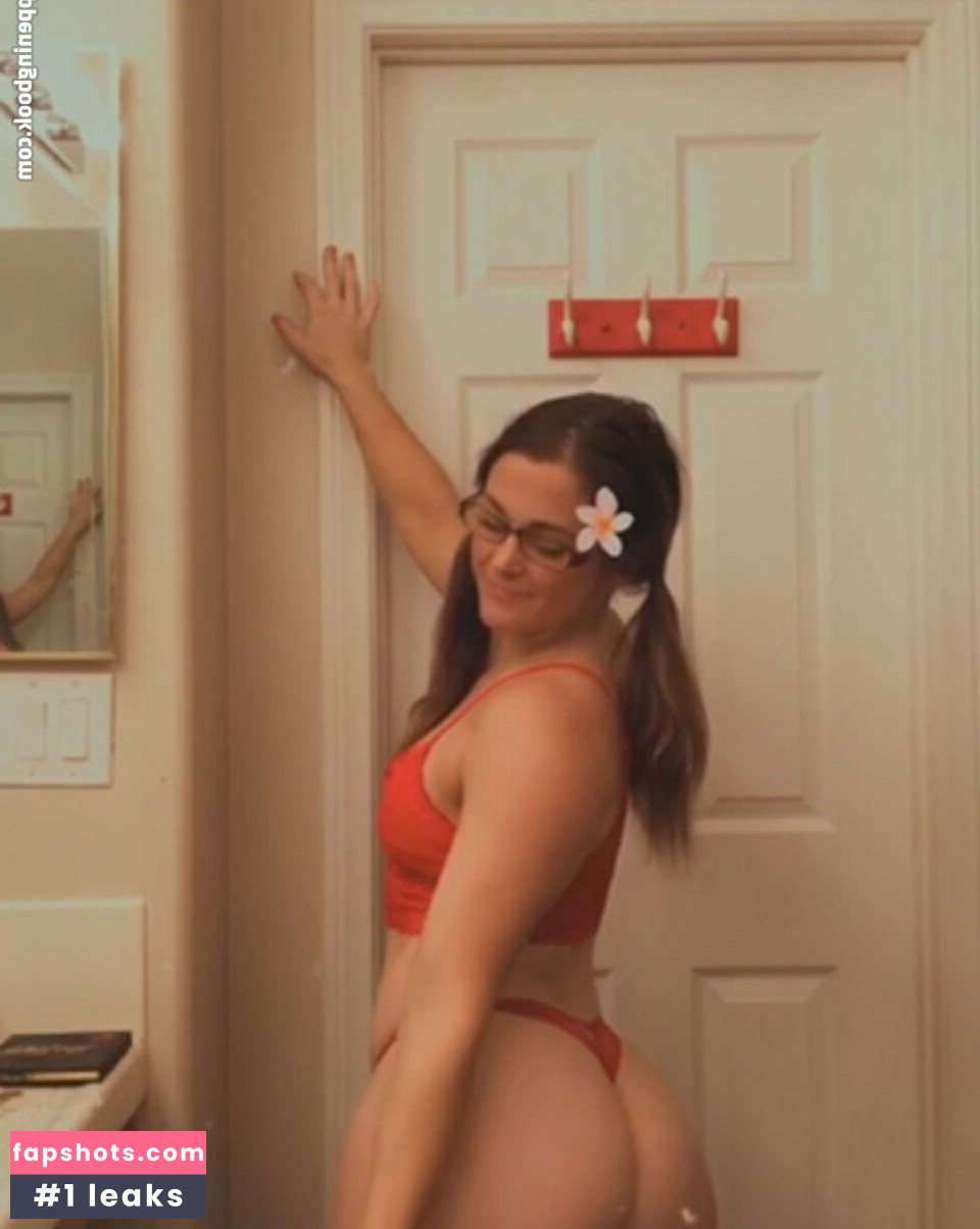 Ashleigh Baker gallery photo #30