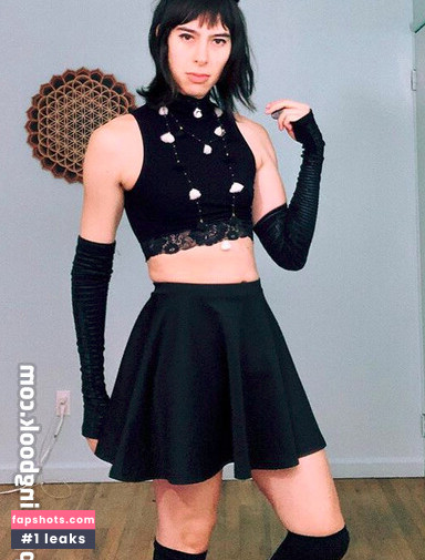 Ashley Adamson gallery photo #3