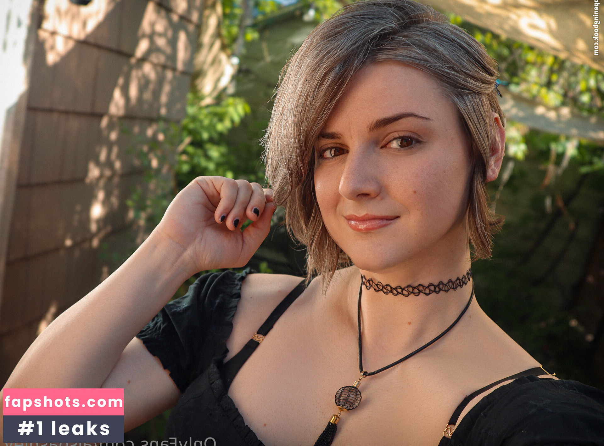 Ashley Barron gallery photo #110