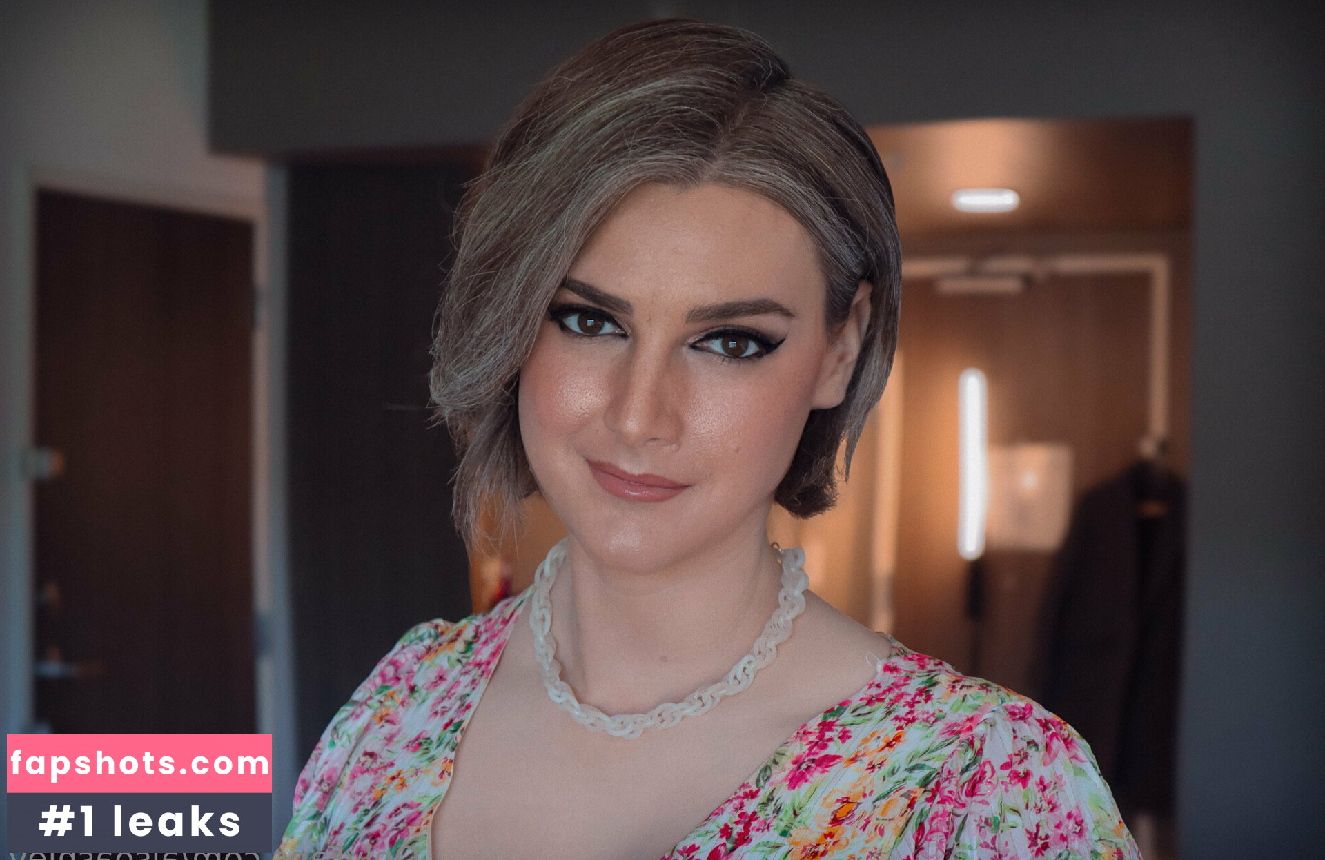 Ashley Barron gallery photo #121