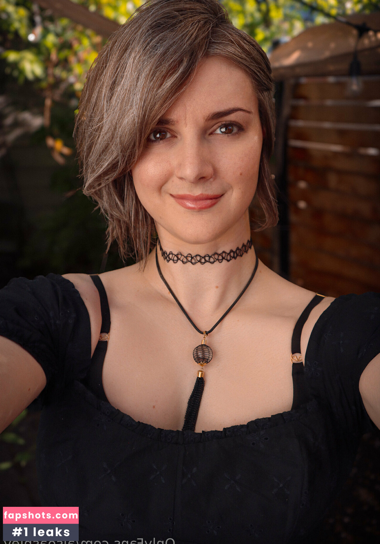 Ashley Barron gallery photo #191