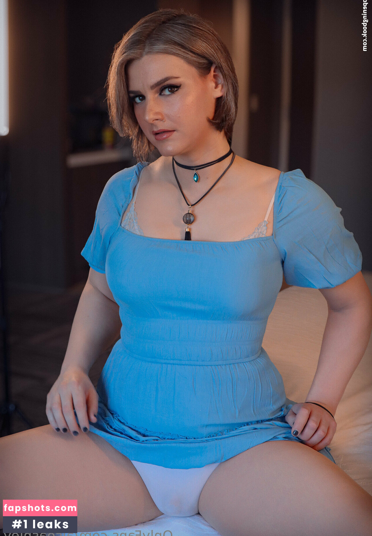 Ashley Barron gallery photo #211