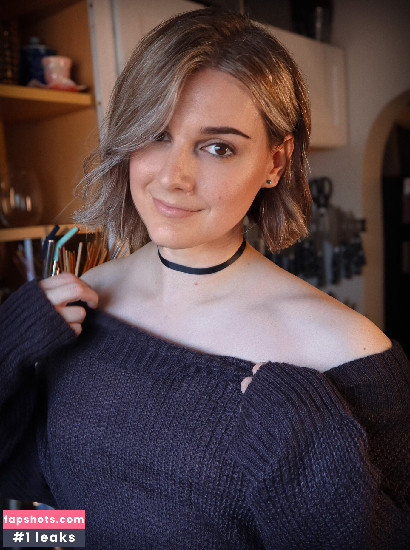 Ashley Barron gallery photo #28