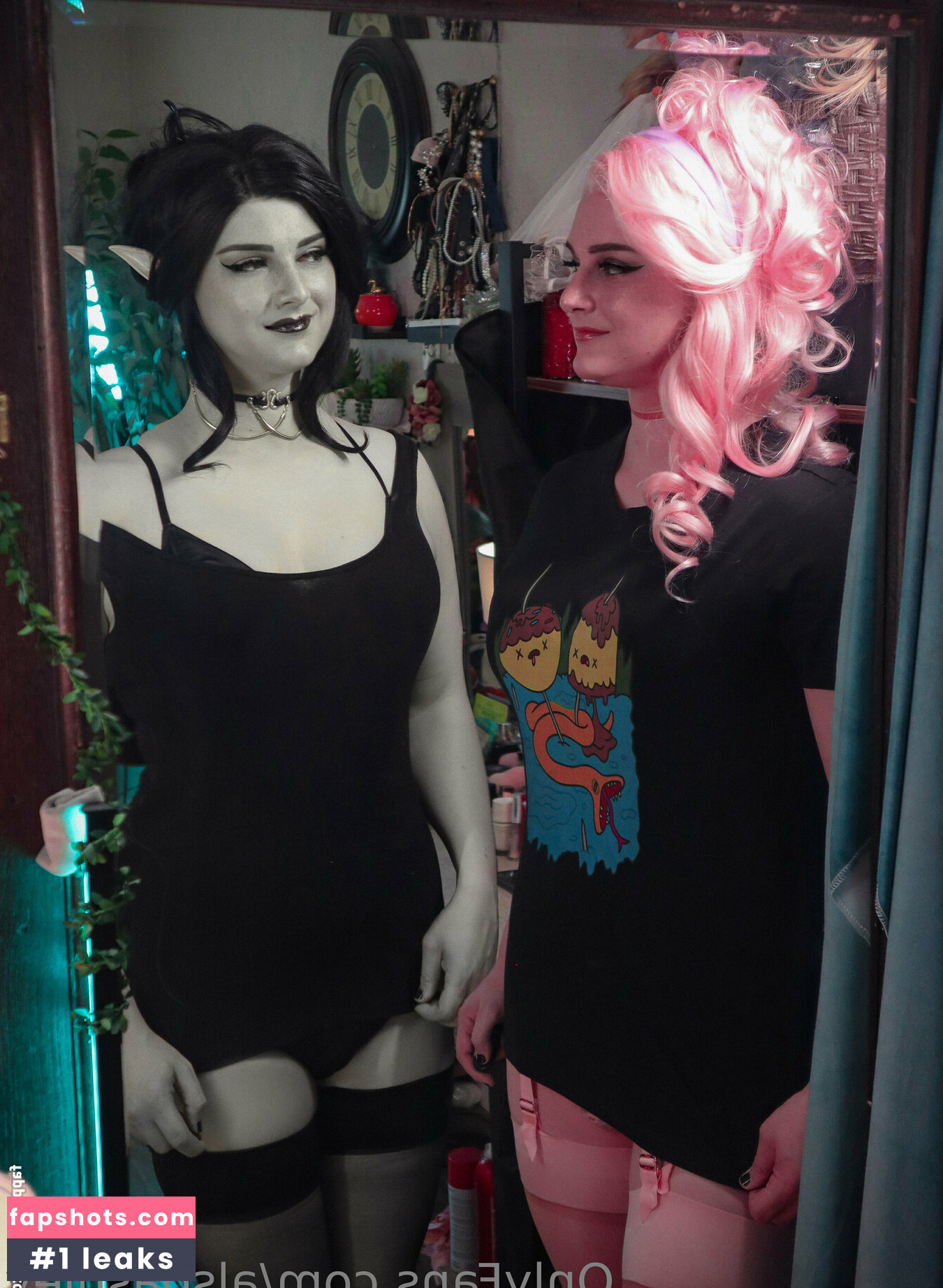 Ashley Barron gallery photo #274