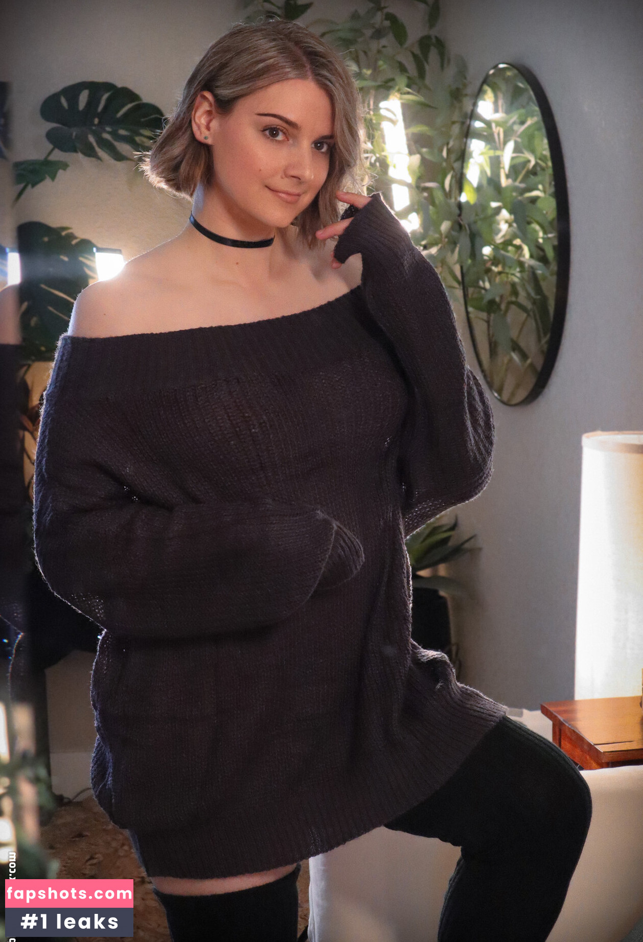 Ashley Barron gallery photo #33