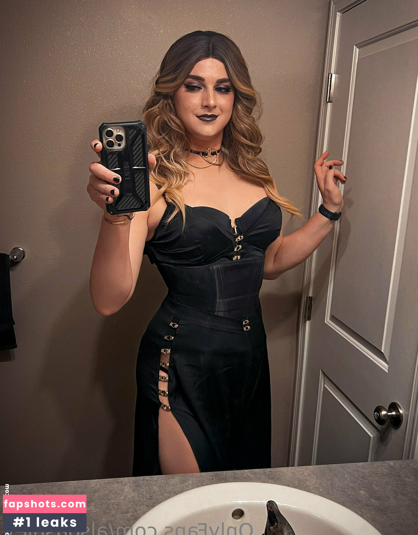 Ashley Barron gallery photo #343